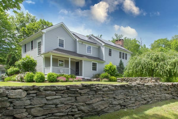 Modern Farmhouse, Updated