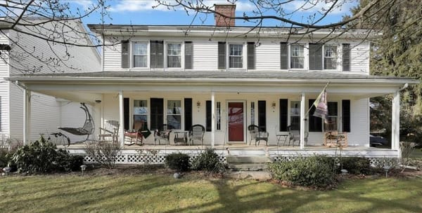 Constitution Hill Farm