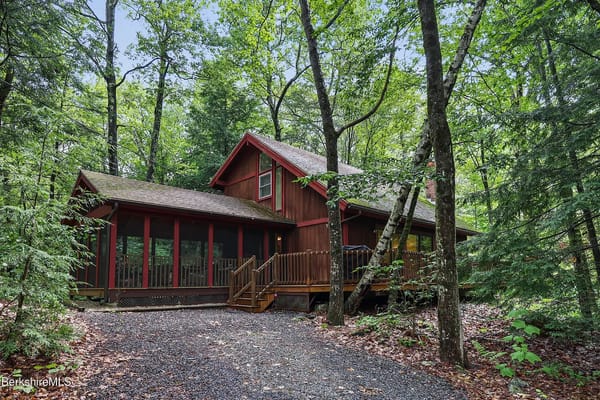 Lakeside Leisure in Lee