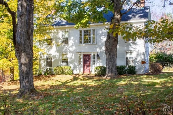 The E. Montross House