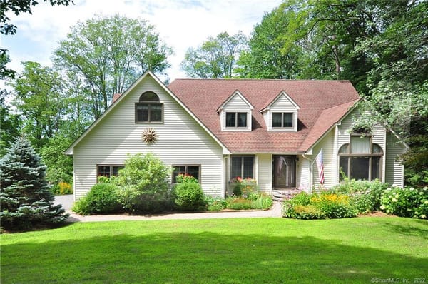 Home And Flower Garden