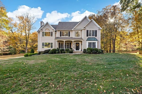 Colonial Curb Appeal