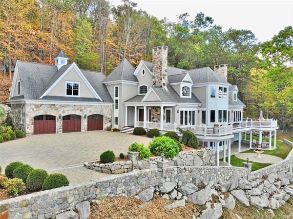 Candlewood Lake Luxury