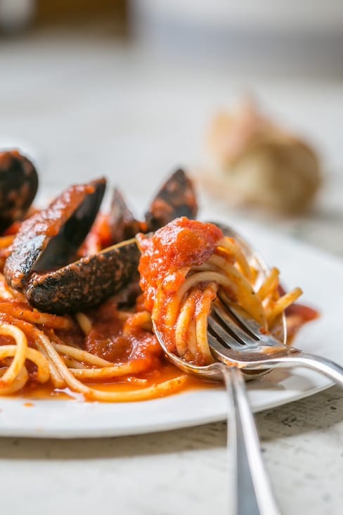 Recipe: Ooma Tesoro's Mussels Fra Diavolo