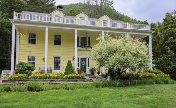 Stately In Sandisfield