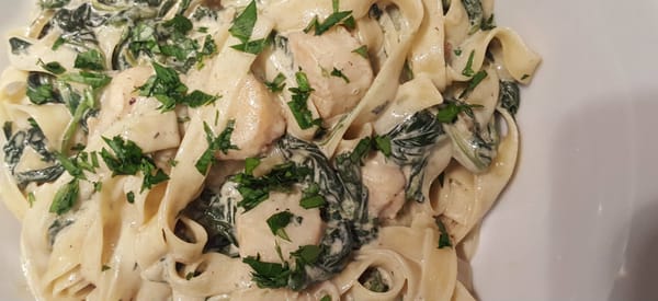 Recipe: Scallops, Shallots and Spinach with Fettucine