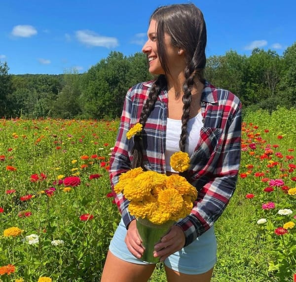 Where To Pick Your Own Fresh Flowers Right Off The Farm