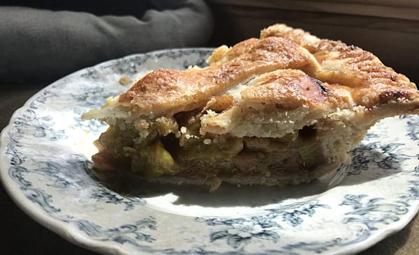 Recipe: Classic Rhubarb Pie
