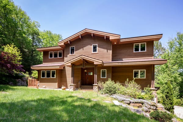 Custom Arts & Crafts Contemporary