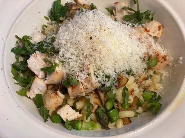 Recipe: Pasta Salad With Chicken, Summer Vegetables And Mint