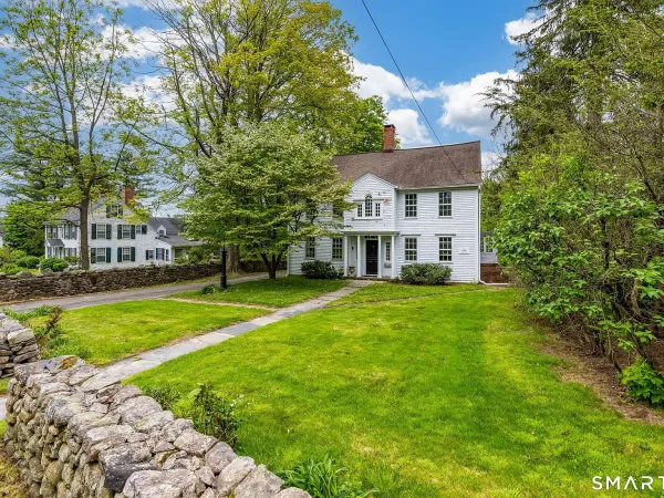 National Register Listed Colonial in Watertown