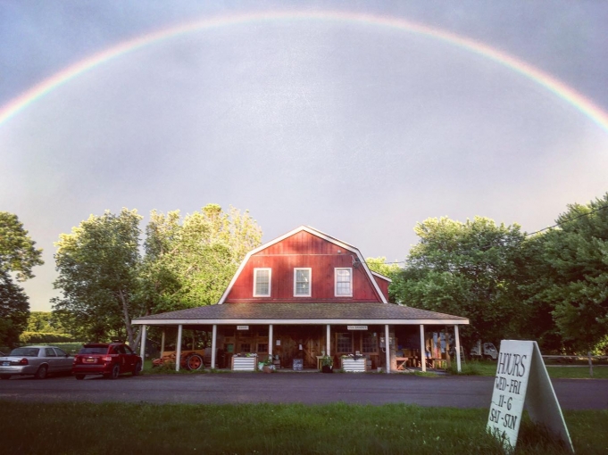 <p><strong>Heart Roots Farm Store, Clermont, New York</strong></p>